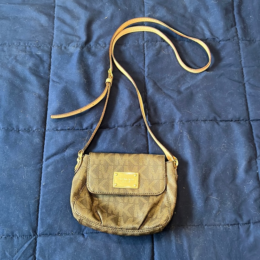 Micheal Kors Crossbody Bag